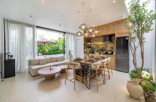 Bukit Villa | Modern 2BR in Ungasan's Best w Beach Access+Pool