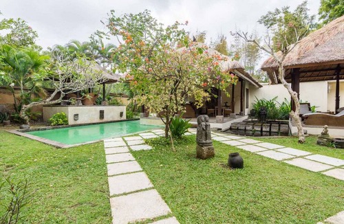 Sidakarya Villa | Modern 2BR Villa In Sanur! 4Min Drive To The Beach & 6Min To The Night Market!