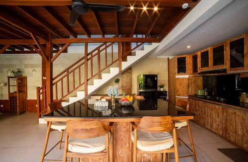 Sanur Villa | Modern 3BR Sanur Villa with Harbor Views, Beach Access