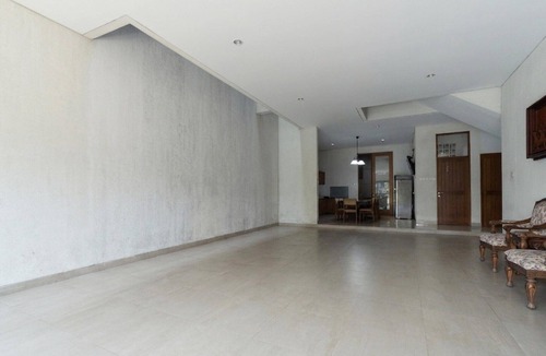 West Cirebon House | Modern Deluxe Double in Cirebon