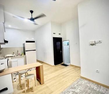Padang House | Modern House with 2 Bedrooms