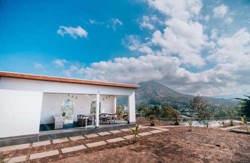 Songan Bed & Breakfast | Moon Batur Cabin