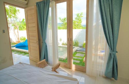 Dencarik Villa | Nate's Villa - 2 Bedroom Villa Private Pool near Lovina Bali