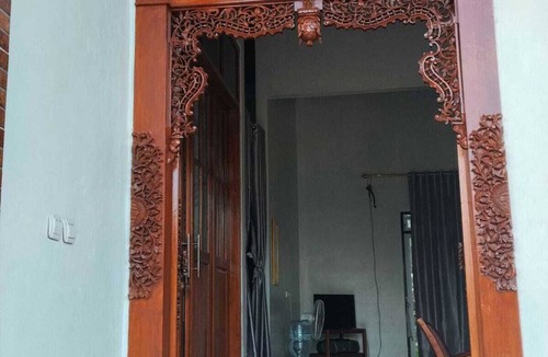 Ngaglik House | Naufal Homesty, full rumah set klasik minimalis
