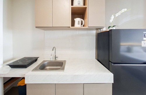 South Tangerang Apartment | Neat And Tidy Studio At Apartment Parkland Avenue