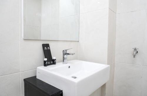 Menteng Apartment | New Furnished 2BR Apartment at Capitol Park Residence By Travelio