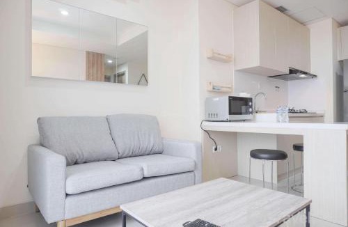 Ragunan Apartment | Nice and Comfort 2BR at Pejaten Park Apartment By Travelio