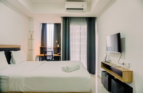 Pinang Apartment | Nice And Modern Studio At 38Th Floor Pacific Garden Apartment