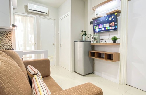 Rawasari Apartment | Nice Homey 2Br At Apartment Green Pramuka City