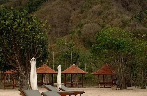 Selong Belanak Cabin | Nine Stars Villa & Resto