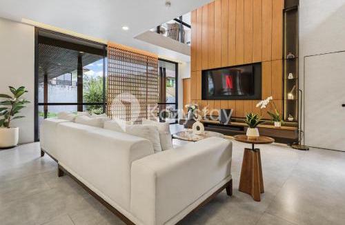 Jimbaran Bay Villa | Niskala Villa by Kozystay - Natadesa Resort