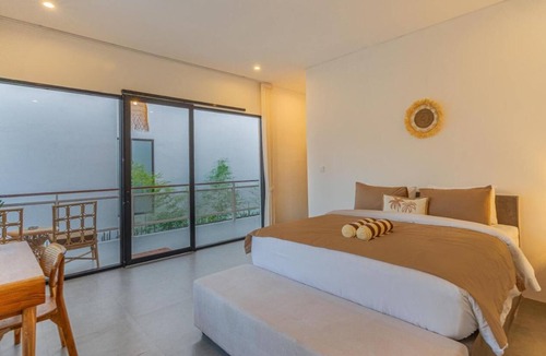 Pererenan Bed & Breakfast | NOOJU 1BR Bed + Breakfast, Shared Pool in Pererenan, Canggu