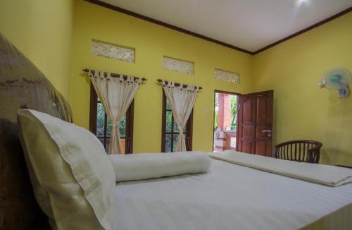 Peliatan House | Nova Homestay Ubud