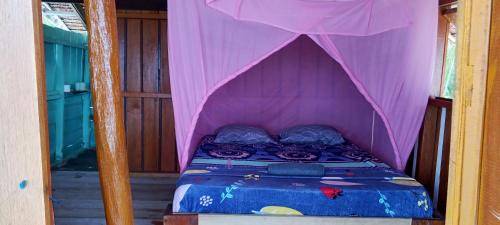 Mansuar Island House | Nyanderos homestay