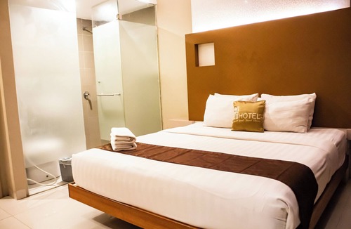 Batam Hotel | OS Hotel Airport Batam