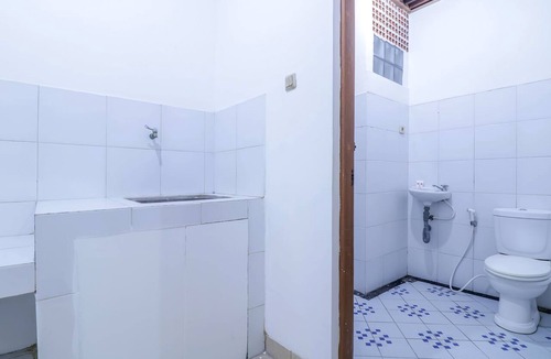 Kuta Hotel | OYO 1755 De'balcon Accomodation Near Ngurah Rai Airport