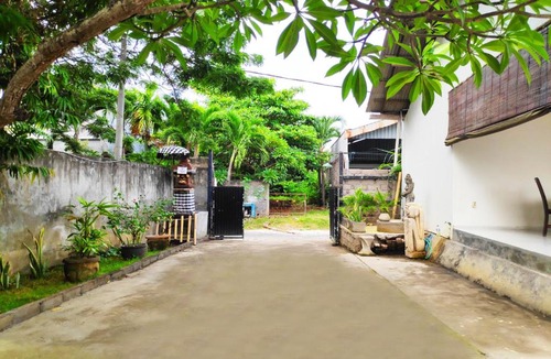 Sidakarya Hotel | OYO 3833 Abian Villa By Nur Abian