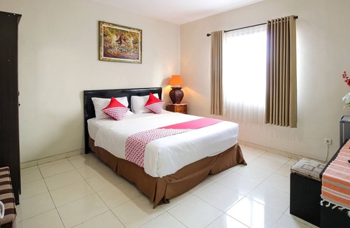 Tuban Hotel | OYO 734 Tuban Torres Accomodation