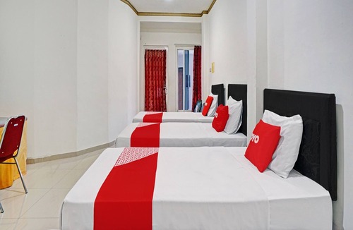 Batu Hotel | OYO 90028 Hotel Victory
