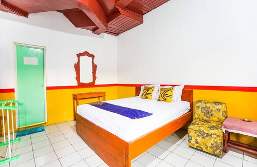 Musi Rawas Hotel | OYO 90194 Wisma Ria