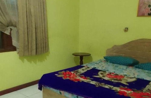 Cisarua Hotel | OYO 93146 Lamin Indah
