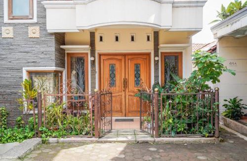 Cimahi Hotel | OYO 94118 Homestayque Syariah