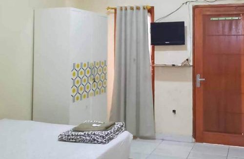 Cibinong House | Pakansari Guest Inn Mitra RedDoorz