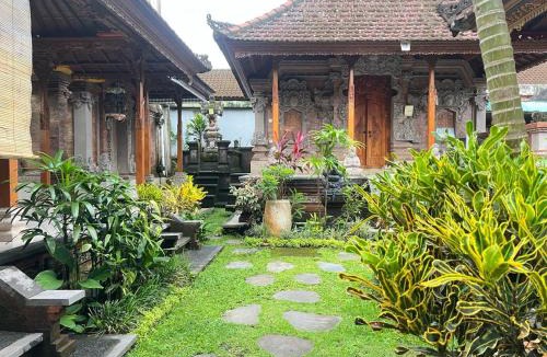 Kutuh Kaja House | Pakis private room in Ubud 2
