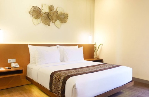Bogor Hotel | Papyrus Tropical Hotel