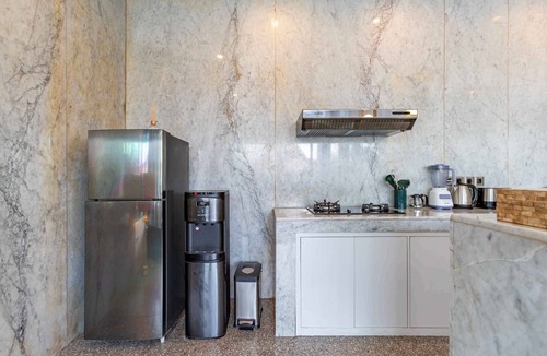 Umalas Villa | Paris-Style 1BR Honeymoon Villa With AC Enclosed Living & Pvt. Pool