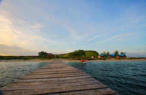 Sumbawa Barat Hotel | PASERANG PARIRI PARADISE