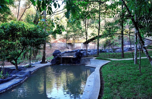 Bandung Hotel | Penginapan Alam DGlorious CraterKamojang