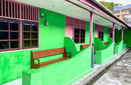 Waisai Hotel | Penginapan Imelda