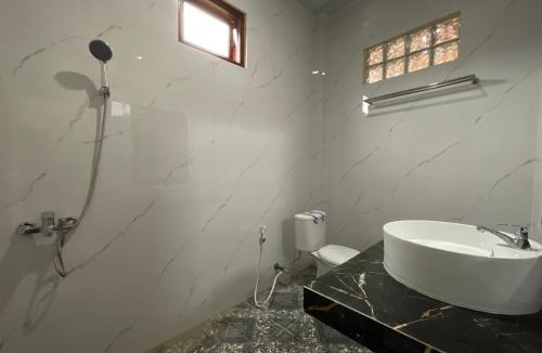 Simanindo House | Penginapan Mafir