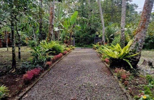 Wongaya Gede House | pondok tegal jero