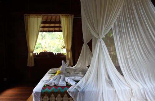 Sidemen House | Pondok Tepi Sungai