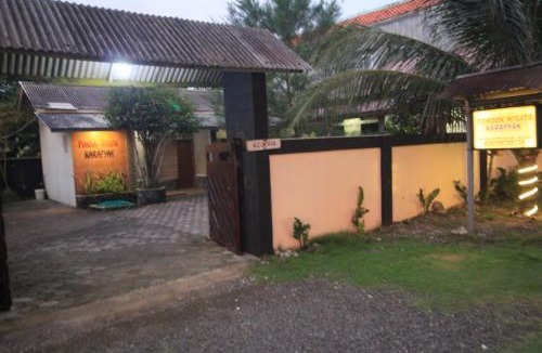 Batu Karas Hotel | Pondok Wisata Karapyak Jajapin