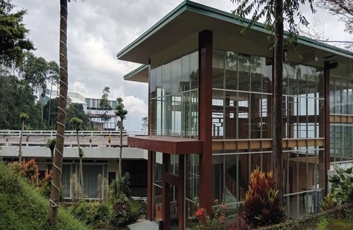 Ciburial House | Pondokan Tjiburial Twin Suite