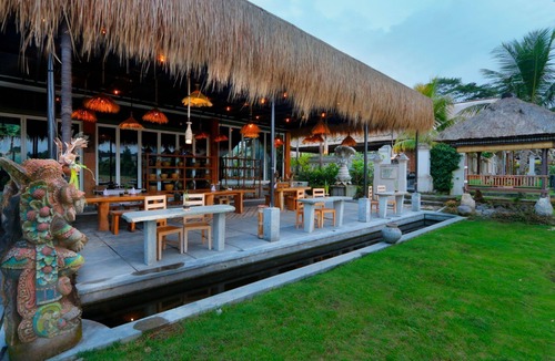 Melayang Villa | Private Pool, One Bedroom Villa Rice Field View near Ubud