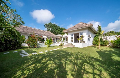 Ungasan Villa | Private Pool Private Villa Garden Gazebo