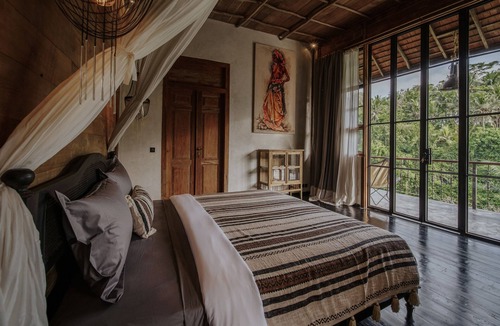 Kemenuh Villa | Private Pool Riverside Yoga Shala Ubud
