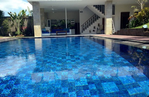 Padonan Villa | Private villa in beautiful gardens hosted by husband and wife from UK/Indonesia