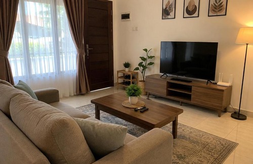 Tegal House | Puhh Nbbn guest house