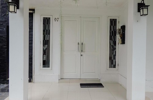 Cijayanti House | Puri Panina