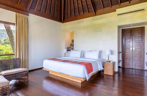 Mangsit Villa | Qunang Two Bedroom Luxury Villa