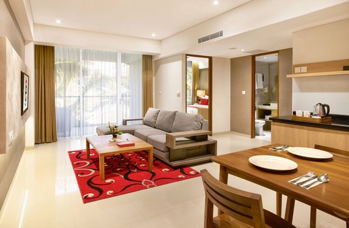 Sunset Road Hotel | Ramada Encore by Wyndham Seminyak Bali
