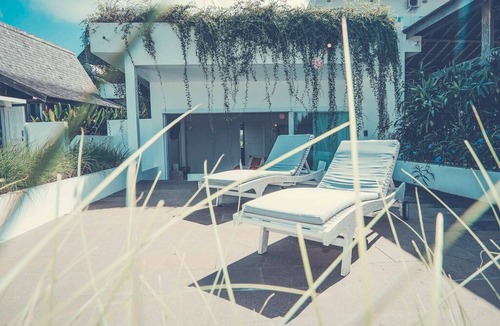Kutuh Hotel | Rapture Surfcamps Bali Green Bowl