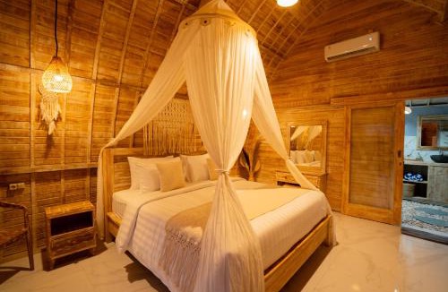 Penida Island House | Ratna's Green Hill Penida by Bali Cabin
