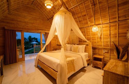 Penida Island House | Ratna's Green Hill Penida by Bali Cabin