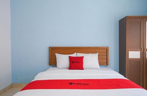 Kuta Hotel | RedDoorz at De'balcon Accomodation Kuta Bali